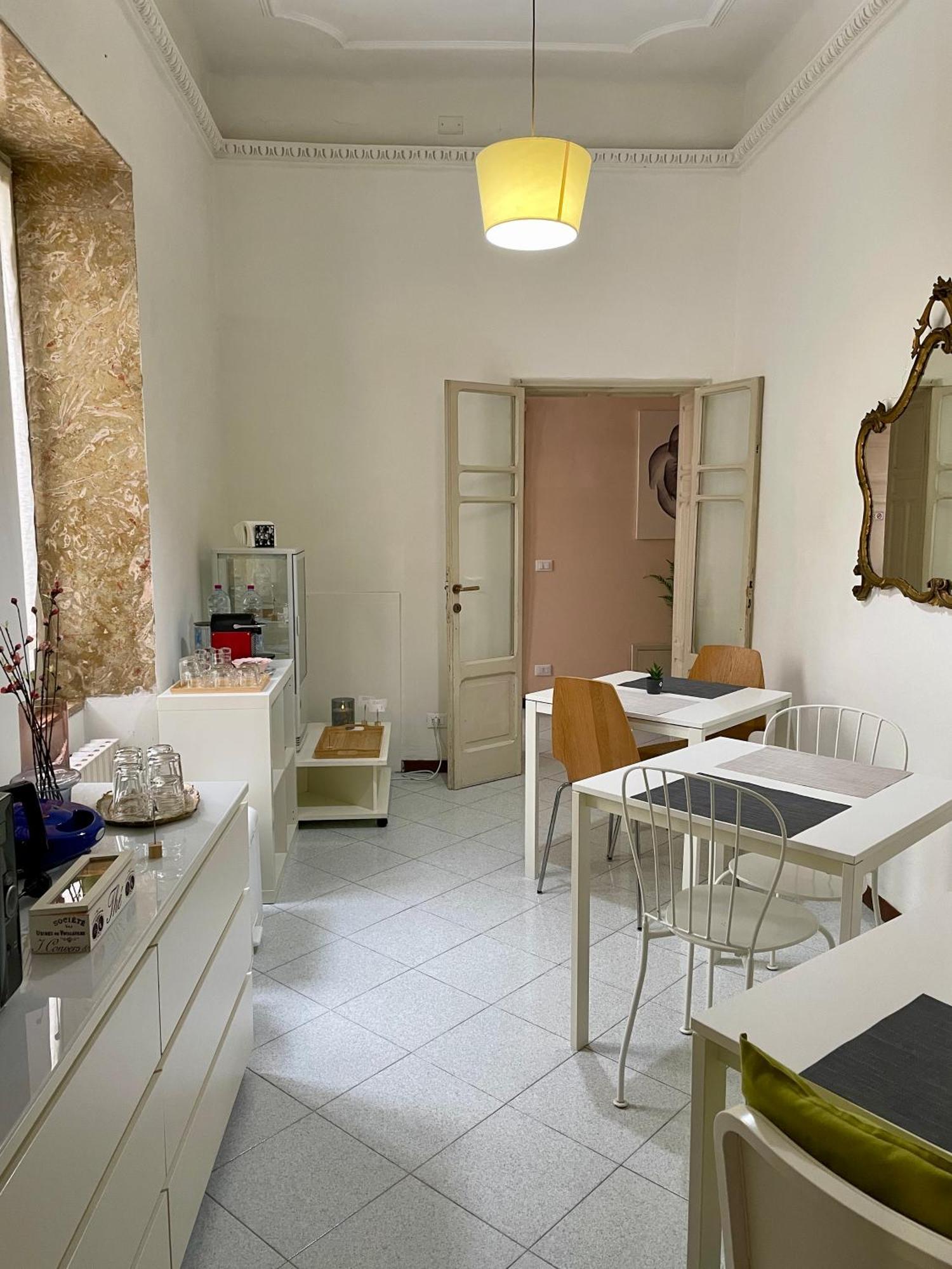 Dimora Montecchi Hotel Verona Exterior photo